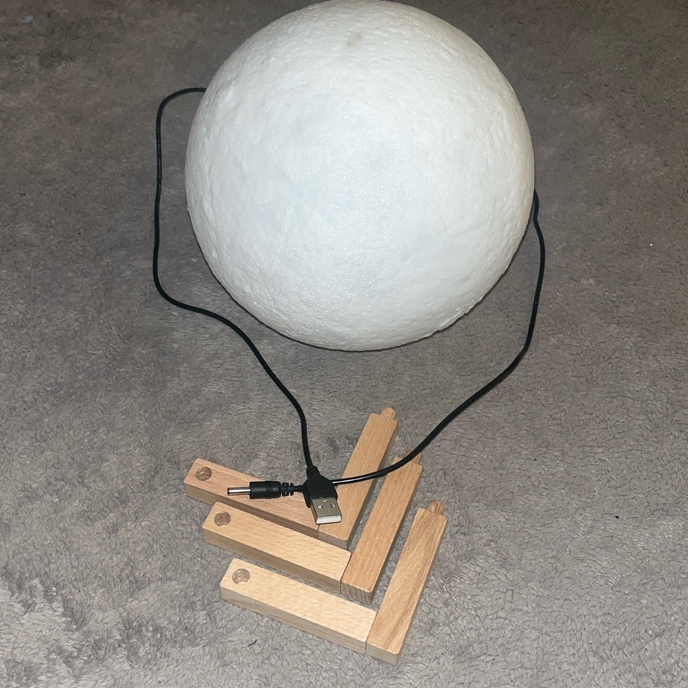 LED moonlight